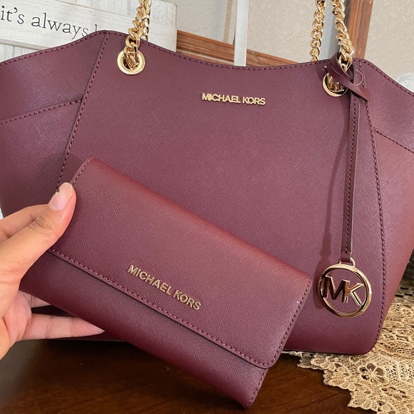 New Mk set 🍇 bag & wallet - Picture 3 of 9